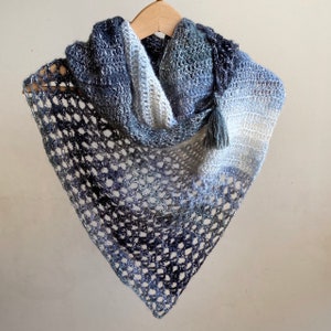 Crochet pattern Silver drop shawl, woman triangle lace shawl, women scarf wrap, DIY photo tutorial, PDF Instant download