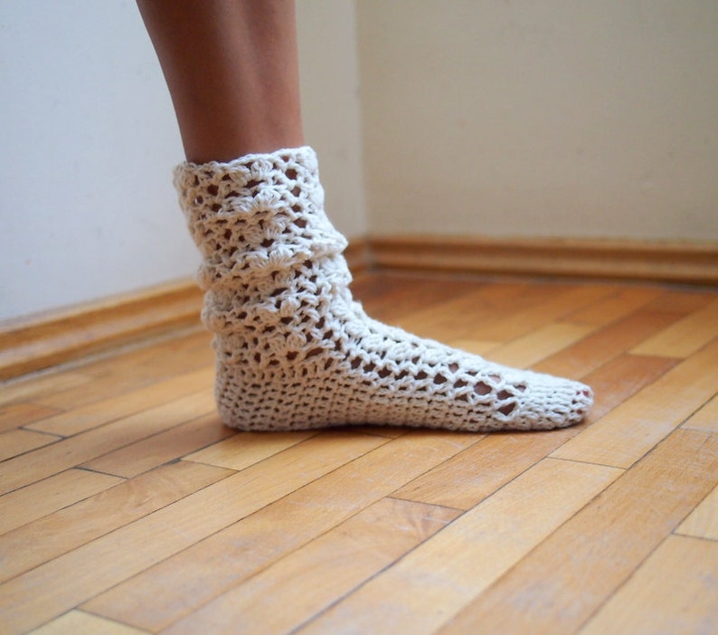 Woman Socks leg warmers lacy slippers PDF crochet pattern DIY tutorial dance, yoga, wedding, bride, fall winter image 2