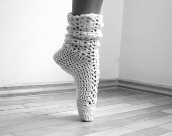 Woman Socks leg warmers lacy slippers PDF crochet pattern - DIY tutorial - dance, yoga, wedding, bride, fall winter