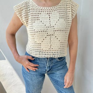 Crochet Pattern Flower sweater, women pullover, crochet filet top, DIY beginner photo tutorial, PDF Instant download