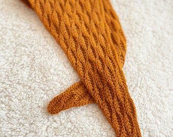 Honeycomb Scarfette Crochet Pattern, Petite Textured Neck Scarf PDF, Modern Mini Scarf Pattern, One Skein tiny Scarf, 2 Sizes