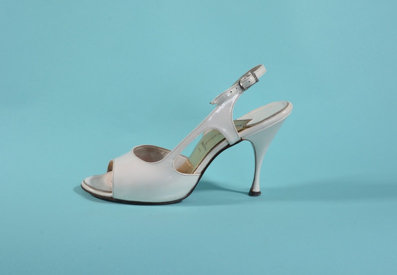 Peep Toe Stiletto High Heel Bridal Fashions Size 6 Vintage 1950s White Wedding Shoes