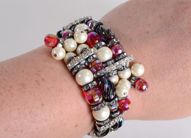 Red Blue Faux Pearl Wedding Bridal Fashions Vintage Beaded Rhinestone Wrap Bracelet