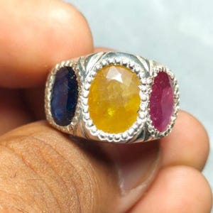 Flerstensring: Safir- och rubinarmband i sterlingsilver