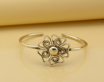 Floral Brass Cuff Bracelet, Handmade Adjustable Flower Bangle, Boho Tribal Jewelry for Women, Vintage Style Armlet, Ethnic Brass Bracelet