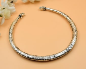 Collier ras de cou gravé en laiton argenté, collier tribal fait main, bijoux bohème réglables pour mariage, fête, festival, cadeau pour elle