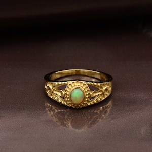 Opal Messing Ring, handgemachter Boho Schmuck, Vintage Style Grünes Feuer Edelstein Ring, Healing Crystal Ring, Einzigartiges Geschenk für Frauen
