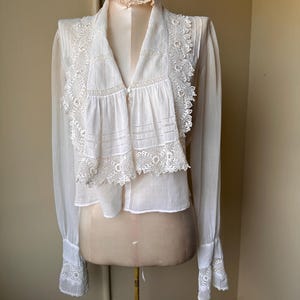 Antique Edwardian White Lawn & Crochet Lace Blouse – Handmade Circa Early 1900s