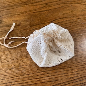 Monedero antiguo con cordón de ganchillo hecho a mano / Bolsa de encaje estilo victoriano / Bolso coleccionable hecho a mano