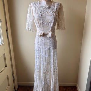 Antique Edwardian Lace Tea Gown: Embroidered Net Bridal Dress with Silk Bows