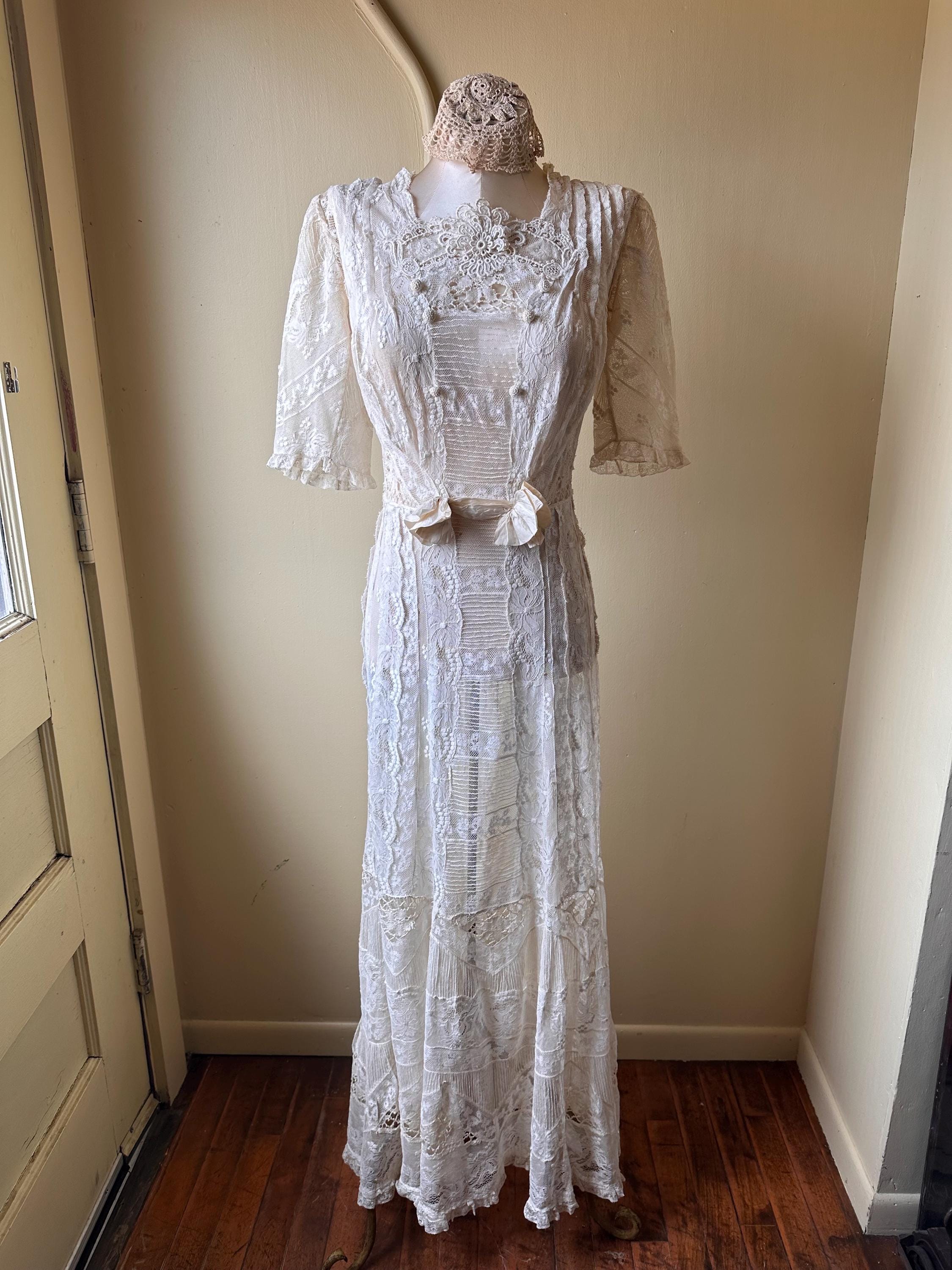 【LOULOUSEOUL】Antique See Through Dress (Cream) Vintage slip dress with lace detailing mid length | Depop