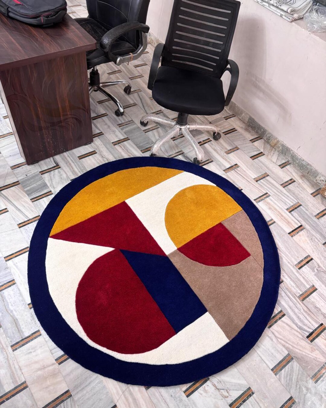 Hand Tufted Wool Rug: Modern Round Rug, Geometric Pattern Carpet ...