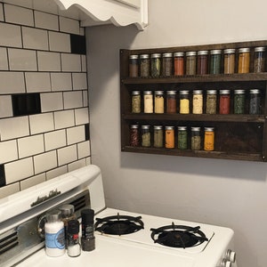 Spice Rack Wall Mount wth Anti-Slip Bars Included