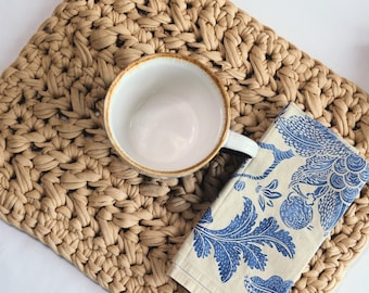 Crochet Placemat Pattern PDF | Beginner Friendly | Velia | US & UK Terms, Instant Download, Eco Friendly