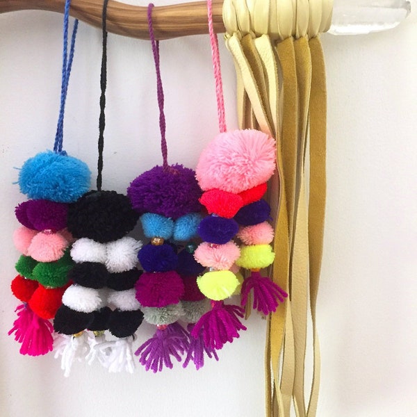 Pom Pom Bag Charms, Summer Swag, Bright Tassel Keychain, Easy Summer Fashion, Beach Tote Decoration, Boho Home Decor, 1 Piece, 4 Colors