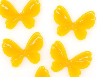 Butterfly Pendant in Daffodil Yellow, German Resin Charm, 39mm, 1 Pendant