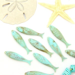 Turquoise Moss Fish Charm, German Resin, 48mm, 1 Pendant, Turquoise Blue, Moss Green, DIY Jewelry Making, Mermaid Pendant, Focal Bead