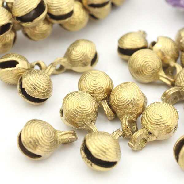 Jingle africain : perles de grelot vintage africaines en laiton, filigrane à la cire perdue, 16 x 22 mm, 10 pièces, breloques tribaux, fournitures créatives et fabrication de bijoux