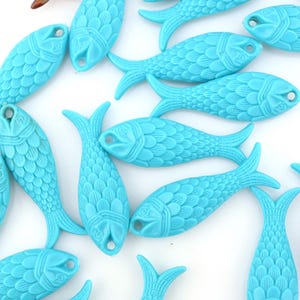 Blue Turquoise Fish Charm, German Resin, 27mm, 1 Pendant, DIY Jewelry Making, Focal Pendant, DIY Crafts, Lightweight, Waterproof