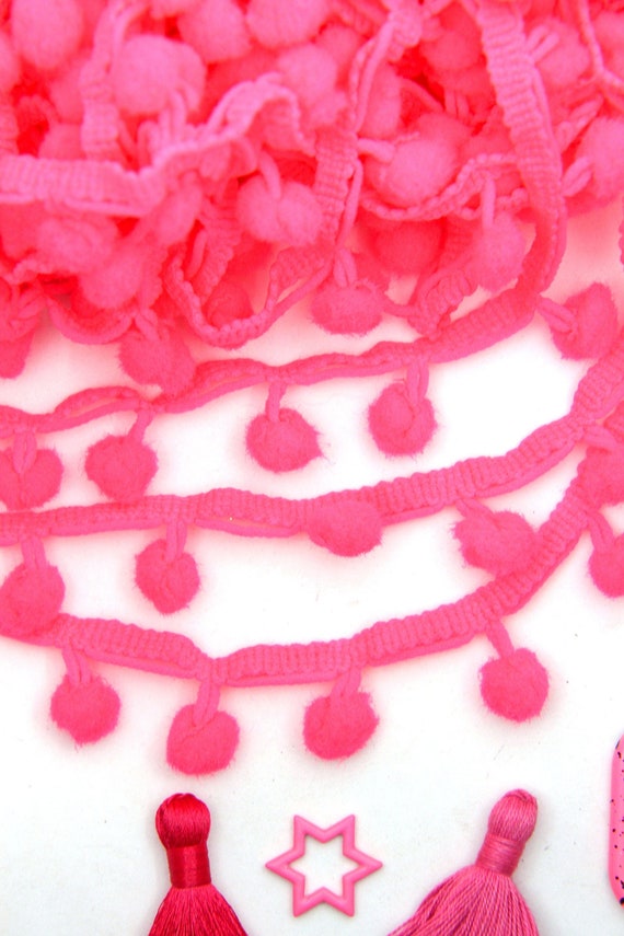 Neon Pink Pompom Trim, Pom Pom Ribbon From India, 3/4 Wide, Fabric
