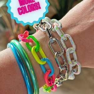 Luxe Link Enamel Chain Bracelet with Carabiner Lock Clasp, Assorted Colors, 8.25" Adjustable Bracelet, Cooper Chains, DIY Arm Stacks