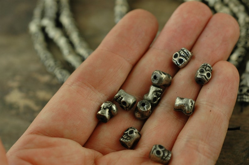 Metal Skull Beads : 10 White Brass Beads 7x6mm Yoga Inspired | Etsy