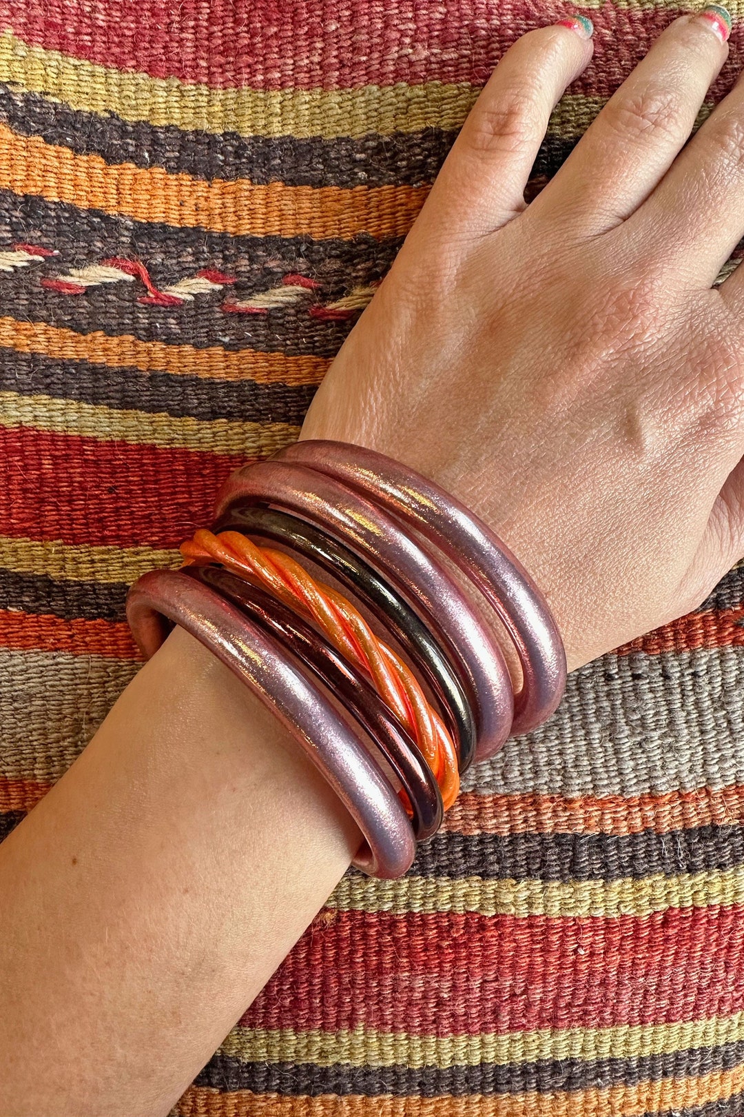 タイ凄い寺院のお守りブレスレット タイ凄い寺院のお守りブレスレット 高級タイ仏教寺院ブレスレット