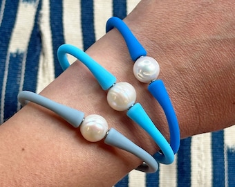 Splash Bracelet Set: 3 Blue Silicone & Pearl Waterproof Bangles, Ombre Arm Party, Friendship Bracelet, 12mm White Natural Freshwater Pearl