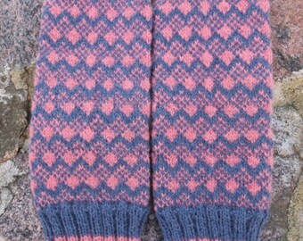 Finely Knitted Estonian Mittens FREE SHIPPING warm and windproof
