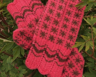 Finely Hand Knitted Estonian Mittens in Brown on Pink with Spider Pattern