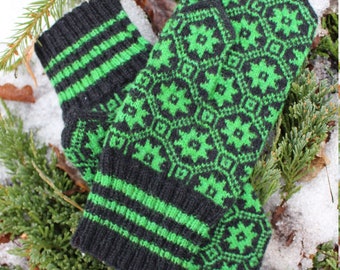 Finely Knitted Estonian Lady's Gloves in Nõo Style with Black and Green