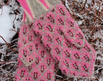 Finely Hand Knitted Seto (Estonian) Mittens - extra warm and windproof