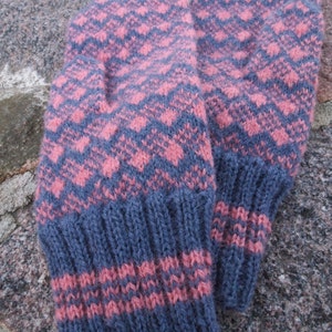 Finely Knitted Estonian Mittens FREE SHIPPING warm and windproof image 4