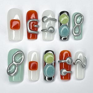 Edgy Metallic Press On Nails, 3D Silver & Resin Nail Art, Unique Industrial Metal Fake Nails, industrial Chic Nails, Y2k Nails, Gothic nails