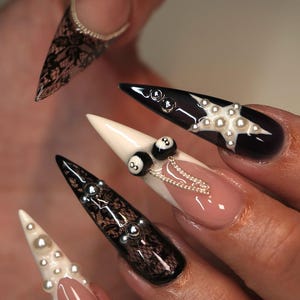Gothic Press On Nails Black and White, Lace Stiletto Nails with Pearls and Chains, Halloween Goth Nails, Bold Y2k nails, 8 ball nails