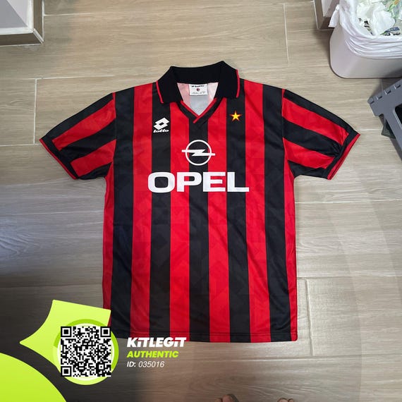 1994-1995 AC Milan Home Vintage Football Shirt | Lotto | Made in