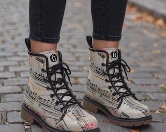 Botas de combate con partituras, botines de piel vegana, regalo para músicos, estilo Dark Academia.