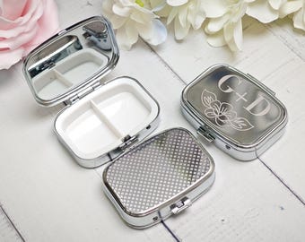 Pastilleros personalizados, pastilleros metálicos de doble compartimento grabados con láser, ideales para viajes y actividades al aire libre. Posibilidad de personalización al por mayor.
