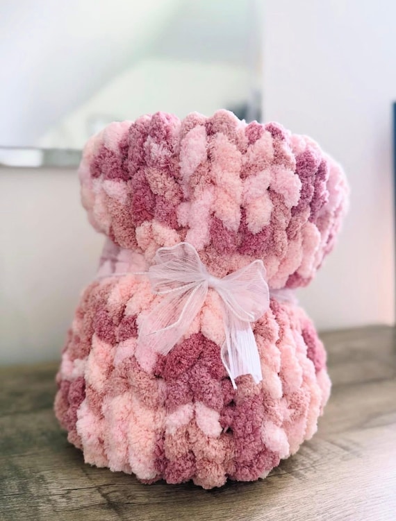 Multi-color Chunky Knit Blanket