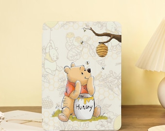 Cute Winnie the Pooh iPad Case with Apple Pencil Holder For iPad Mini 7/6 iPad Air 7/6/5 13"11"10.9" iPad Pro 9.7"11"12.9" 2025 iPad 11/10/9