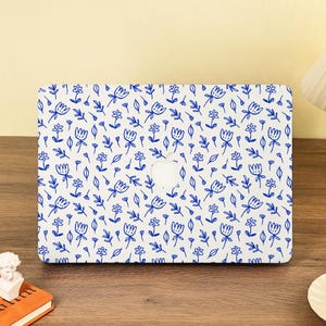 Blue Flower Sketch Hard Macbook Case 2025 New Cover For Macbook Air 11/13/15 A3240 A3241 Laptop Cover for Pro 13/14/15/16 2024 M4 2023 M3 M2