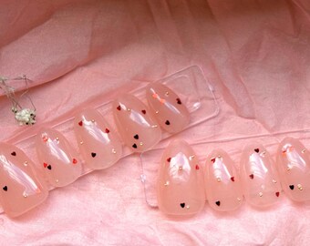 Press on nails- Hearts and pearls
