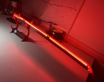 Katana LED USB Cyberpunk 2077 - PLA impreso en 3D con soporte Arasaka - Lámpara decorativa/accesorio de cosplay