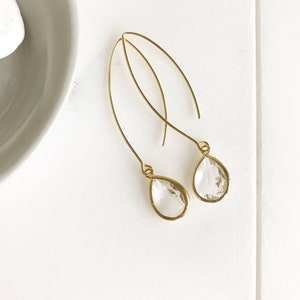 Bridesmaid Earrings. Clear Stone Gold Earrings. Bridesmaid Gift. Dangle Earrings. Wedding Jewelry. Wedding Earrings. Bridesmaids Gift.