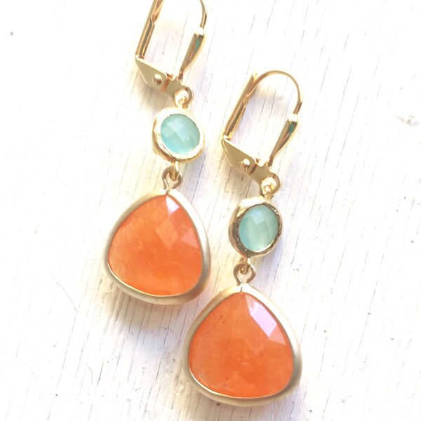 Orange and Aqua Dangle Earrings.  Orange Teardrop Mint Aqua Drop Earrings. Bridemaid Earrings. Bridesmaid Jewelry. Jewel Earrings.