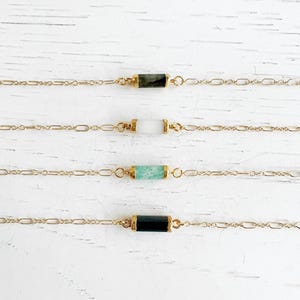 Zierlicher Edelstein Choker: 14k Gold Filled Zarte Halskette