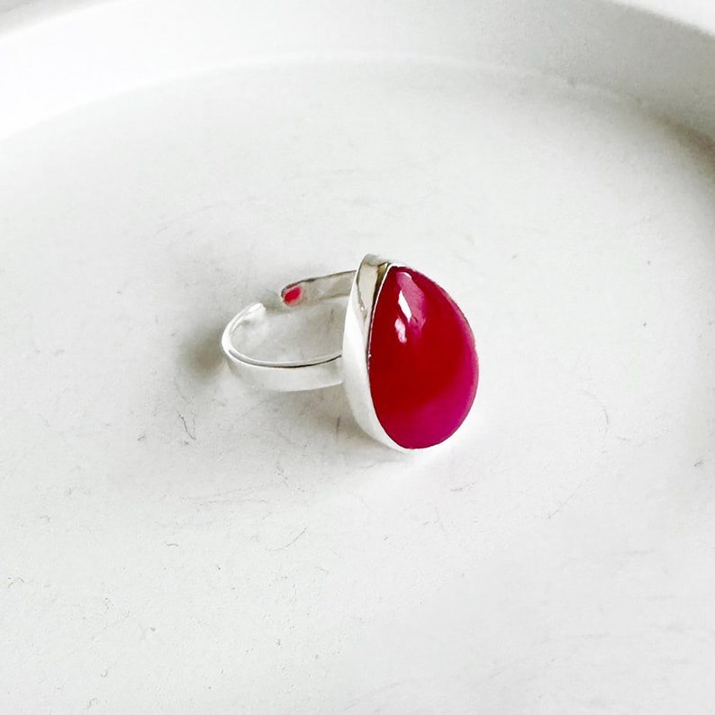 Fuchsia Chalcedony Teardrop Statement Ring in Gold and Silver. Adjustable Gemstone Cocktail Ring image 4