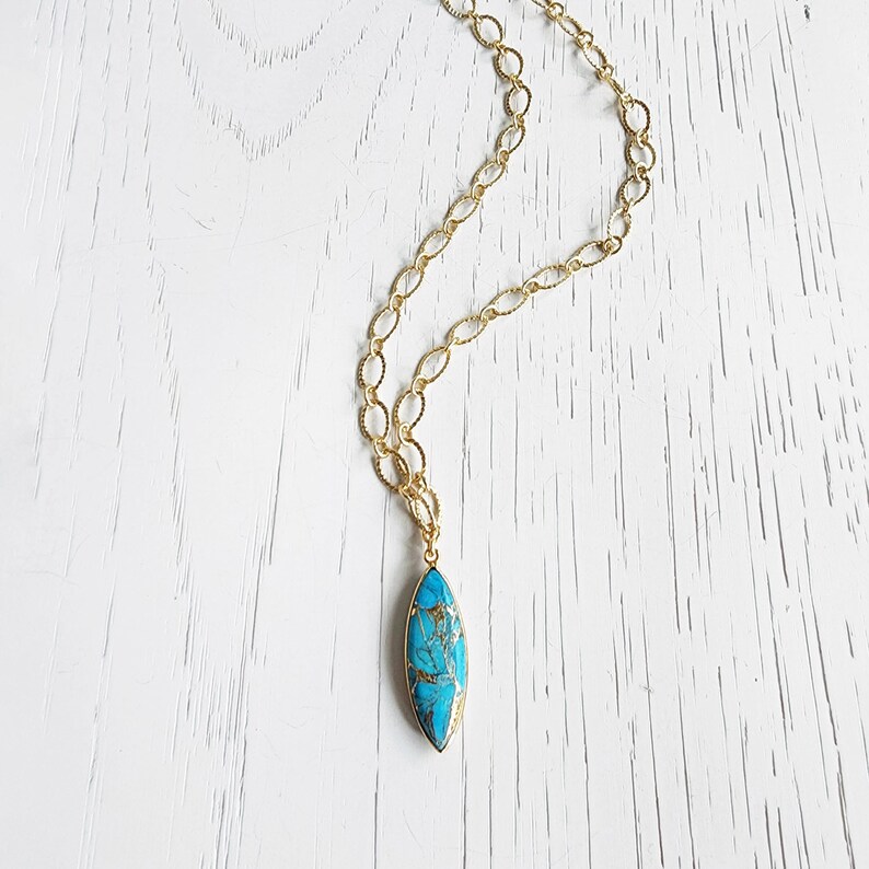 Turquoise Marquise Mojave Necklace with Chunky Chain in Gold. Chunky Chain Statement Necklace. Gold Turquoise Gemstone Necklace image 4