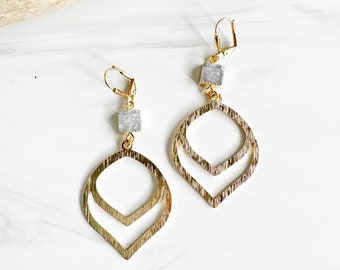 Double Teardrop Dangle Earrings with Grey Druzy Stones in Brushed Brass Gold. Statement Earrings. Gold Geometric Earrings