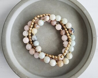 Pink Blue and Gold Stretch Bracelets Set. Gold Beaded Bracelet Stack. Amazonite Jade Opal Matte Gold Stretchy Bracelet